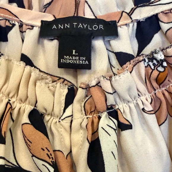 Floral Print Women's Tank - Picture 2 of 3